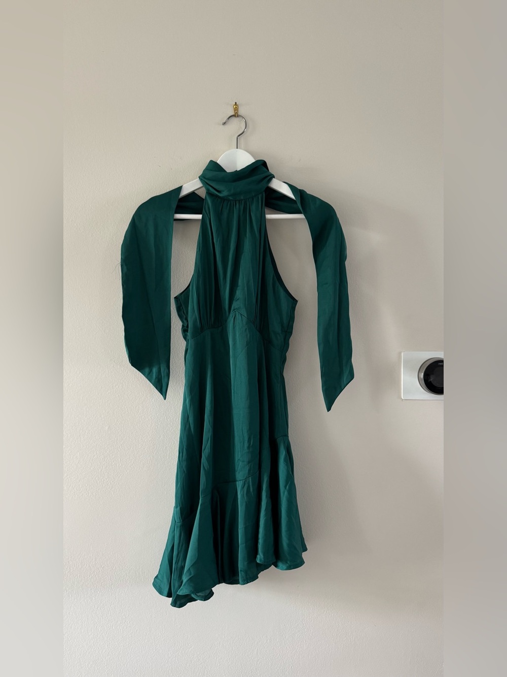 Hello Molly - Green Halter Tie-Back Dress